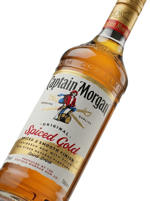 Primer plano de la botella de bebida espirituosa Captain Morgan Original Spiced Gold.
