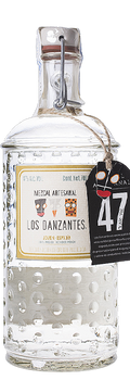 Mezcal Los Danzantes Joven Espadín artesanal oaxaqueño con agave cocido y hierbas verdes