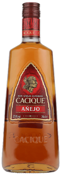 Ron Añejo Cacique de Venezuela con notas de vainilla, caramelo y frutas maduras