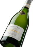 Primer plano de la etiqueta del cava Codorníu Non Plus Ultra Brut Reserva, D.O. Cava.