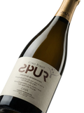 Primer plano de la etiqueta del cava Giró Ribot Spur Brut Reserva, D.O. Cava.