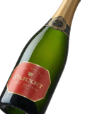 Primer plano de la etiqueta del Cava Parxet Brut Reserva, elaborado con Pansa Blanca, D.O. Cava.