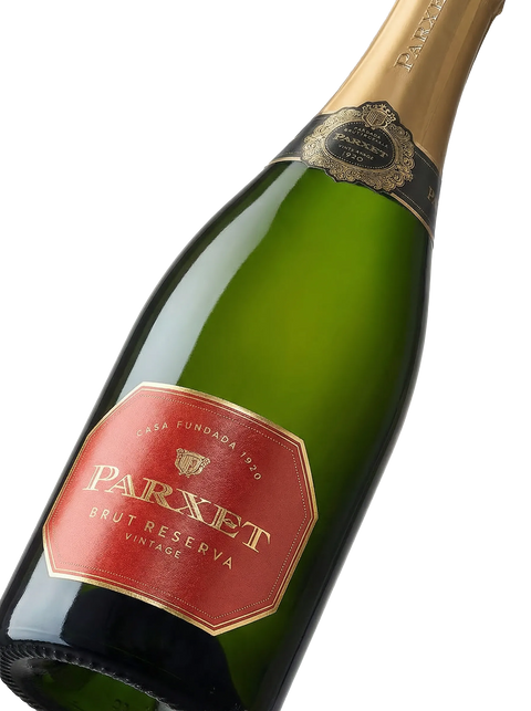 Primer plano de la etiqueta del Cava Parxet Brut Reserva, elaborado con Pansa Blanca, D.O. Cava.