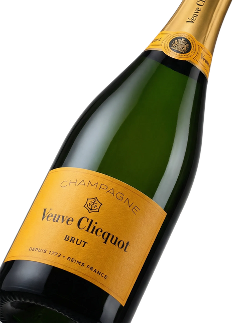 Primer plano de la icónica etiqueta amarilla del Champagne Veuve Clicquot Brut (Yellow Label), AOC Champagne.