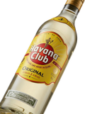 Primer plano de la botella de Ron Havana Club 3 Años.