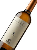 Primer plano de la etiqueta del vino blanco Alma Serena Verdejo, D.O. Cariñena.