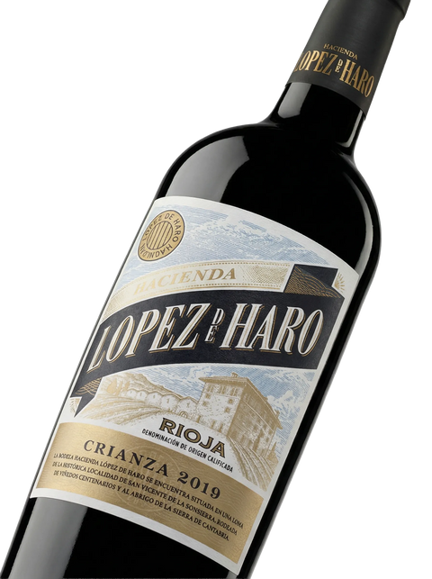 Primer plano de la etiqueta del vino tinto Hacienda López de Haro Crianza en formato Magnum (1,5 L), D.O.Ca. Rioja.