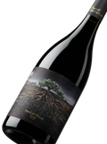 Primer plano de la etiqueta del vino tinto La Garnatxa Fosca del Priorat, D.O.Q. Priorat.