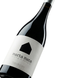 VINO_Marta_Mate_mi_tienda_de_vinos_close_up