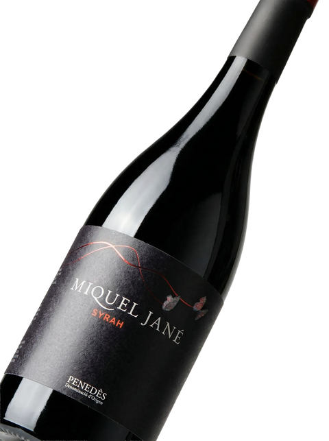 Primer plano de la etiqueta del vino tinto Miquel Jané Syrah, D.O. Penedès.