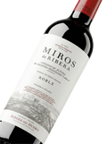 Primer plano de la etiqueta del vino tinto Miros de Ribera Roble, D.O. Ribera del Duero.
