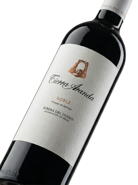 Primer plano de la botella de vino tinto Tierra Aranda Roble.