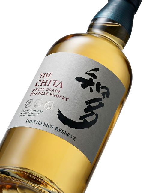 Detalle etiqueta Single Grain Japanese Whisky The Chita Distiller's Reserve Suntory Whisky Japón