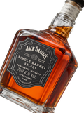 Detalle etiqueta Jack Daniel's Single Barrel Select Tennessee Whiskey Master Distilled Lynchburg Tennessee
