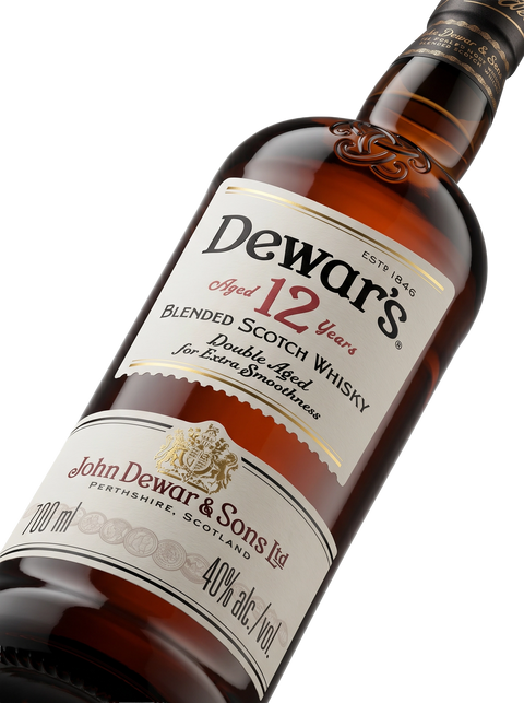 Detalle etiqueta Blended Scotch Whisky Dewar's 12 Years Double Aged Extra Smoothness John Dewar Sons Escocia