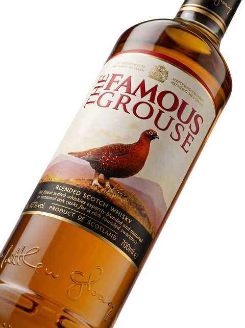Detalle etiqueta Blended Scotch Whisky The Famous Grouse Rich Rounded Sweetness Matthew Gloag Escocia